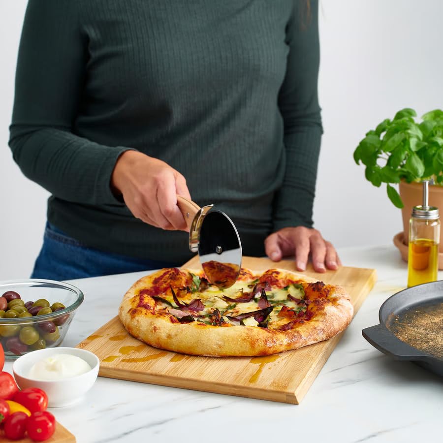 Pizza Cutter Wheel – Stainless Steel Pizza Slicer with Beech Wood Handle, Sharp Rolling Pizza Knife for Homemade Pizza, Pastry & Flatbread Cutting, Heavy Duty Kitchen Cutter 8.75 Inch